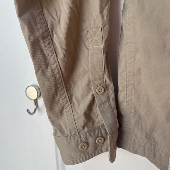 REI Boys Tan Button Up Hiking Shirt 10/12 - Picture 6 of 8
